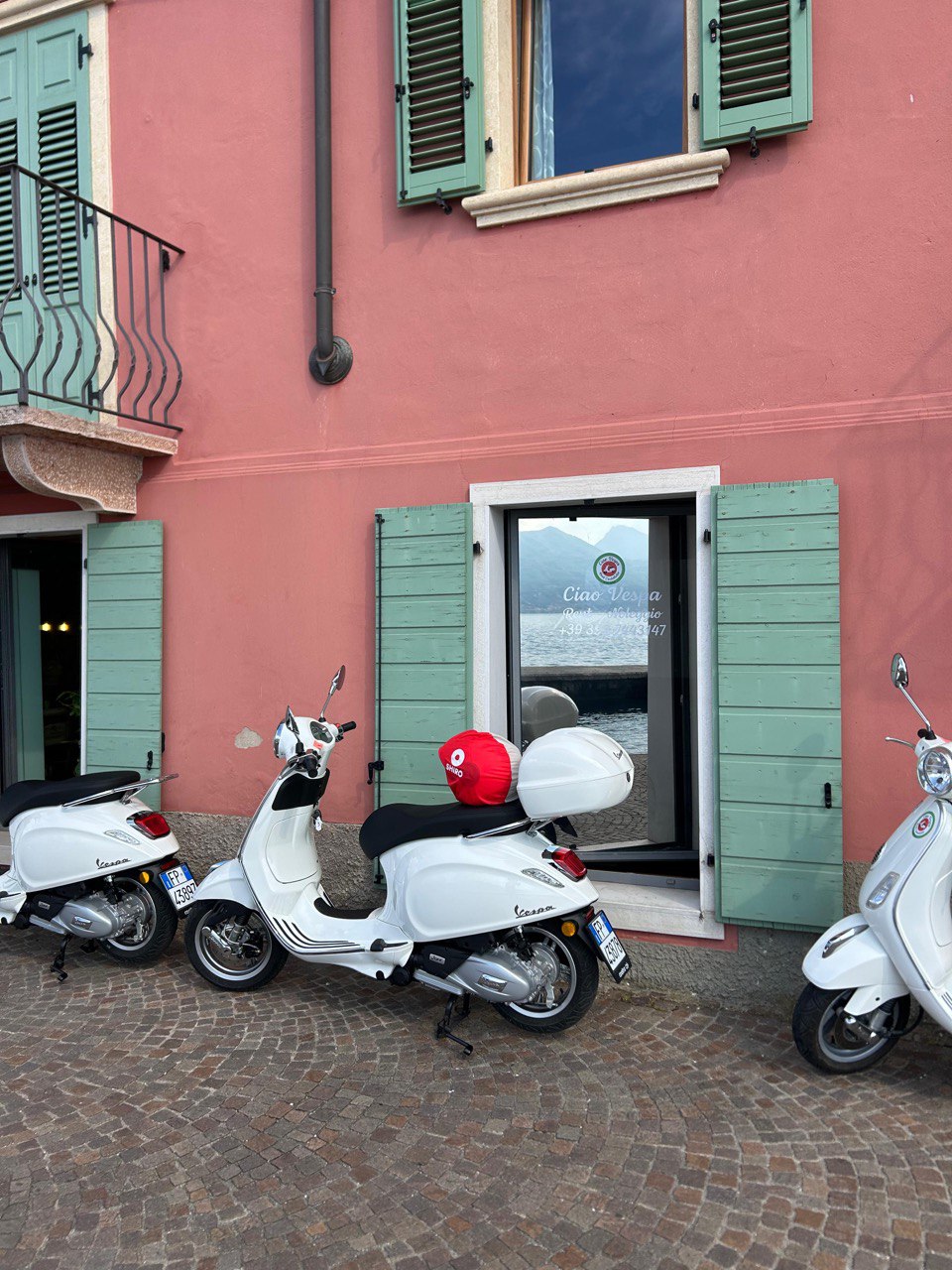 Vespa 125 Primavera - Bianca