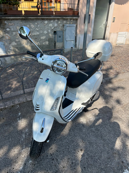 Vespa 125 Primavera - Bianca